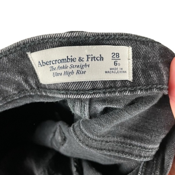 Abercrombie & Fitch Grey Ankle Straight Ultra High-Rise Jeans size 6 Short - Picture 9 of 9